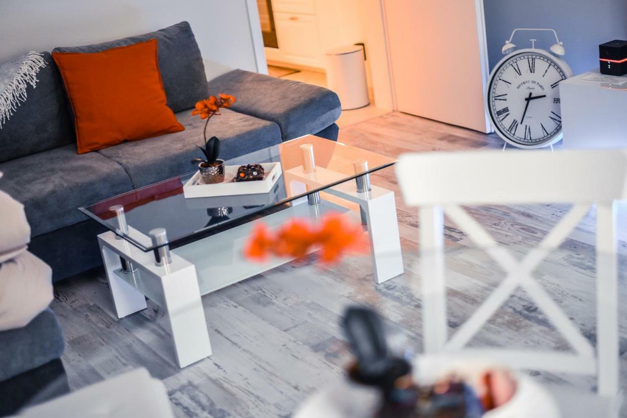 New Designed Apartment In Відень Екстер'єр фото